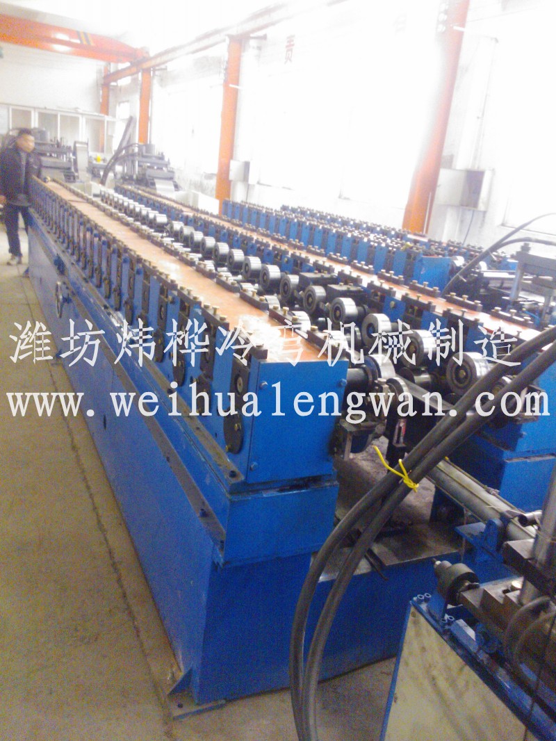 超市貨架層板成型機 超市貨架層板成型機