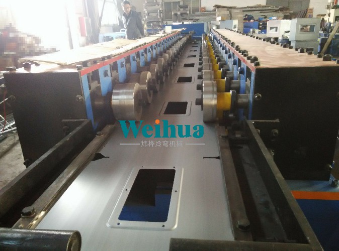 配電箱一次成型機(jī)、自動生產(chǎn)線